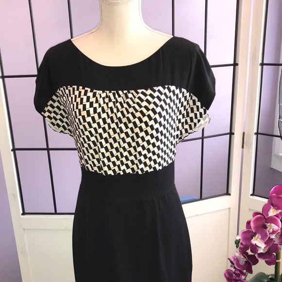 Woman’s Classy career styled dress. - Picture 7 of 8